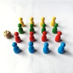 Värvilised mängunupud sobivad kasutamiseks CoolSofti lauamängudes. 🎲🟡🟢🔴🔵