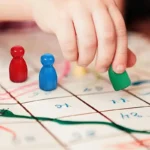 Värvilised mängunupud sobivad kasutamiseks CoolSofti lauamängudes. 🎲🟡🟢🔴🔵